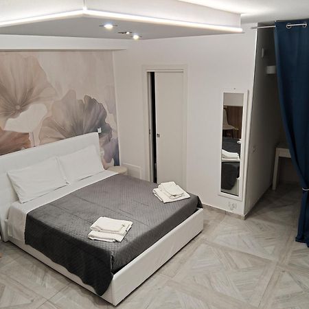 La Corte Guest House Bari Exterior photo