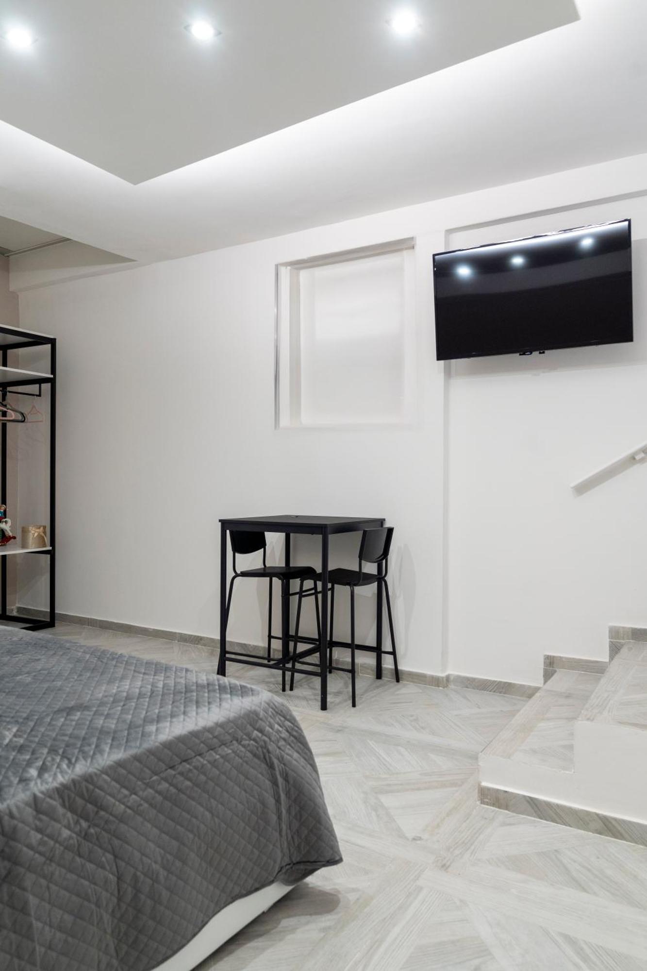 La Corte Guest House Bari Exterior photo