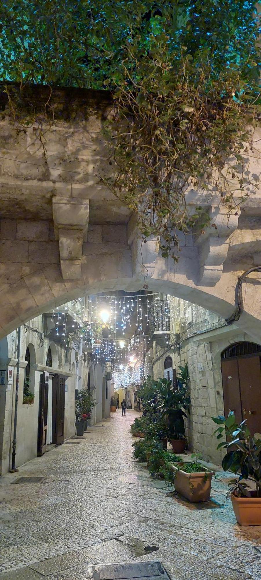 La Corte Guest House Bari Exterior photo