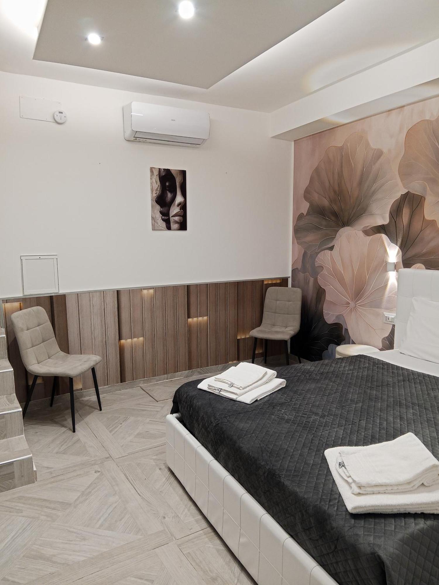 La Corte Guest House Bari Exterior photo